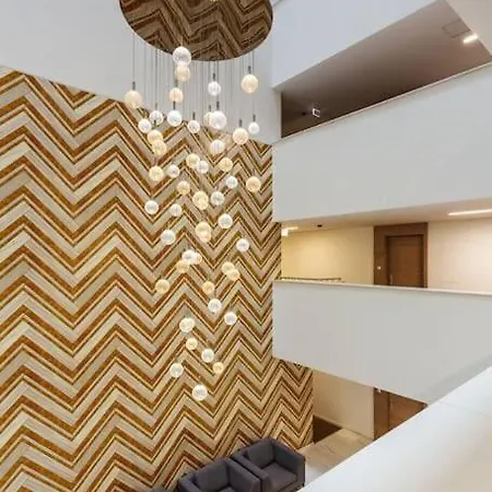 Skylight Close To Downtown - 723 부다페스트